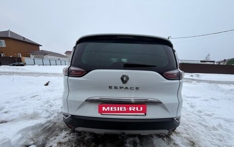 Renault Espace V рестайлинг, 2017 год, 1 650 000 рублей, 7 фотография