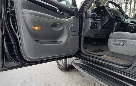 Toyota Land Cruiser Prado 120 рестайлинг, 2008 год, 2 350 000 рублей, 12 фотография