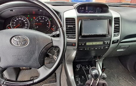 Toyota Land Cruiser Prado 120 рестайлинг, 2008 год, 2 350 000 рублей, 11 фотография