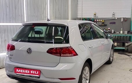 Volkswagen Golf VII, 2018 год, 1 800 000 рублей, 3 фотография