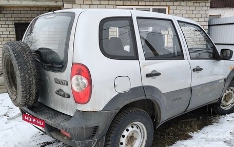 Chevrolet Niva I рестайлинг, 2013 год, 455 000 рублей, 5 фотография