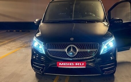 Mercedes-Benz V-Класс, 2023 год, 12 000 000 рублей, 6 фотография