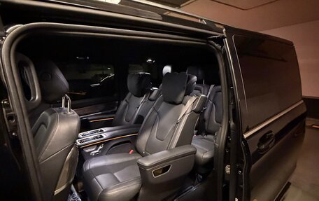 Mercedes-Benz V-Класс, 2023 год, 12 000 000 рублей, 12 фотография