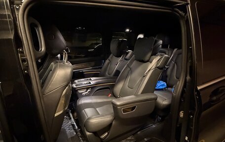 Mercedes-Benz V-Класс, 2023 год, 12 000 000 рублей, 15 фотография