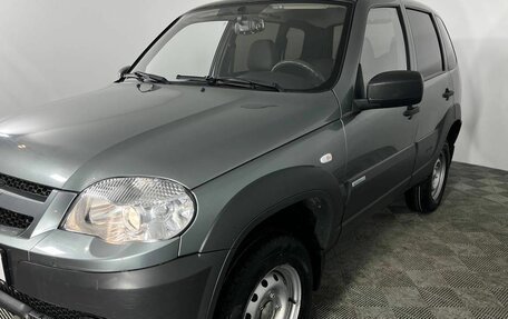 Chevrolet Niva I рестайлинг, 2013 год, 565 000 рублей, 21 фотография