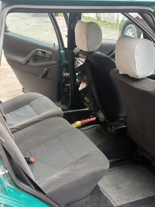 Volkswagen Passat B4, 1994 год, 350 000 рублей, 11 фотография