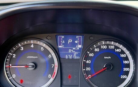 Hyundai Solaris II рестайлинг, 2014 год, 1 300 000 рублей, 17 фотография