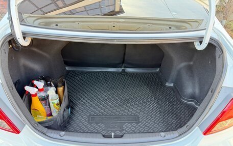 Hyundai Solaris II рестайлинг, 2014 год, 1 300 000 рублей, 20 фотография