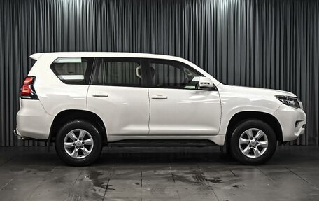 Toyota Land Cruiser Prado 150 рестайлинг 2, 2013 год, 2 998 000 рублей, 5 фотография