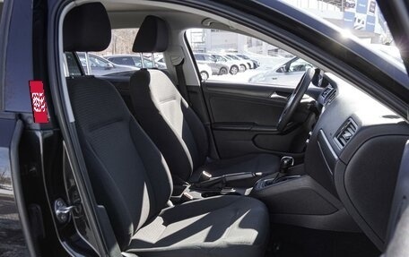 Volkswagen Jetta VI, 2015 год, 1 089 000 рублей, 8 фотография