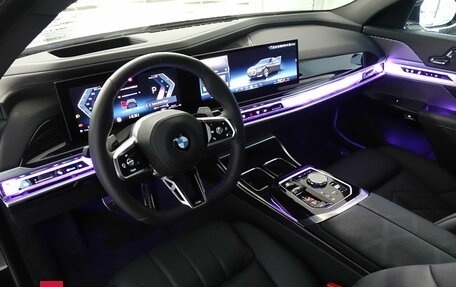 BMW 7 серия, 2025 год, 14 150 000 рублей, 10 фотография