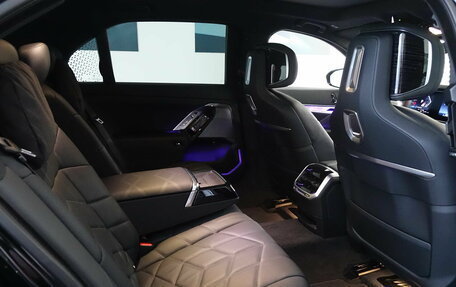 BMW 7 серия, 2025 год, 14 150 000 рублей, 16 фотография