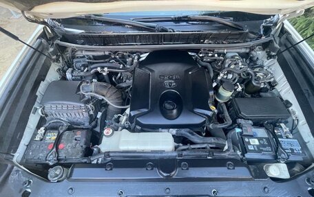 Toyota Land Cruiser Prado 150 рестайлинг 2, 2017 год, 4 370 000 рублей, 12 фотография