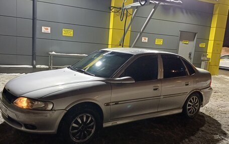 Opel Vectra B рестайлинг, 2001 год, 185 000 рублей, 4 фотография