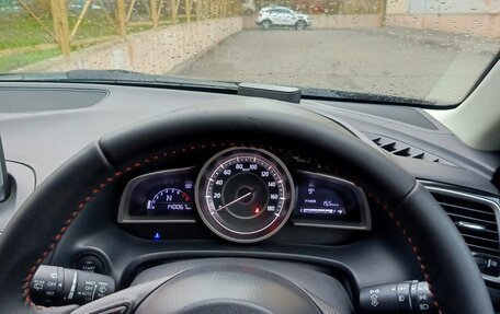 Mazda Axela, 2016 год, 1 070 000 рублей, 8 фотография