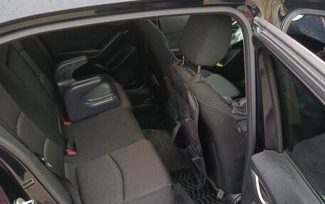 Mazda Axela, 2016 год, 1 070 000 рублей, 7 фотография