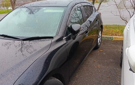 Mazda Axela, 2016 год, 1 070 000 рублей, 4 фотография