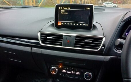 Mazda Axela, 2016 год, 1 070 000 рублей, 9 фотография