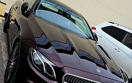 Mercedes-Benz E-Класс, 2019 год, 3 900 000 рублей, 6 фотография