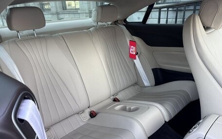 Mercedes-Benz E-Класс, 2019 год, 3 900 000 рублей, 9 фотография