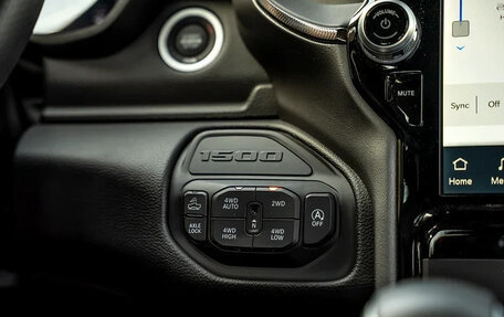 Rambler 1500, 2024 год, 10 200 000 рублей, 15 фотография