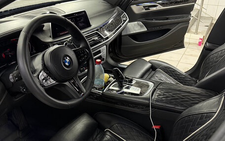 BMW 7 серия, 2019 год, 7 500 000 рублей, 17 фотография