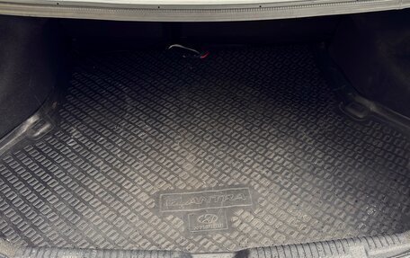 Hyundai Elantra V, 2015 год, 1 079 000 рублей, 21 фотография