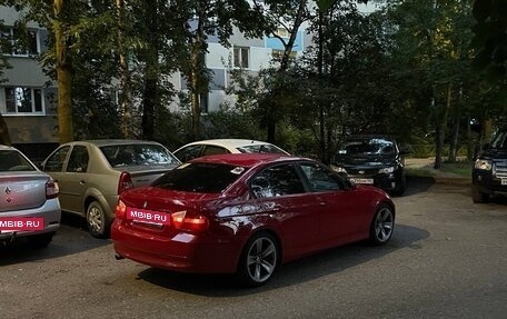 BMW 3 серия, 2007 год, 750 000 рублей, 3 фотография