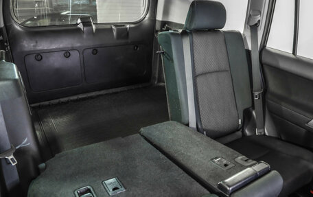 Toyota Land Cruiser Prado 150 рестайлинг 2, 2020 год, 4 599 000 рублей, 33 фотография