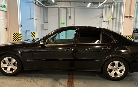 Mercedes-Benz E-Класс, 2002 год, 450 000 рублей, 3 фотография