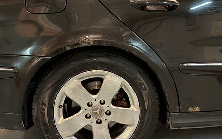 Mercedes-Benz E-Класс, 2002 год, 450 000 рублей, 16 фотография