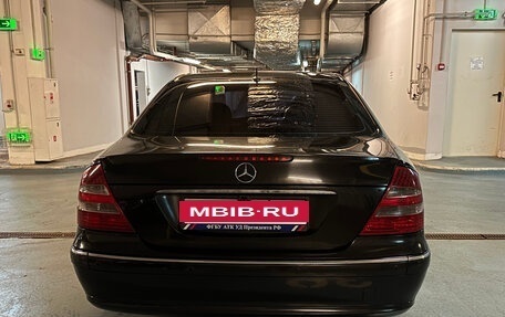 Mercedes-Benz E-Класс, 2002 год, 450 000 рублей, 13 фотография