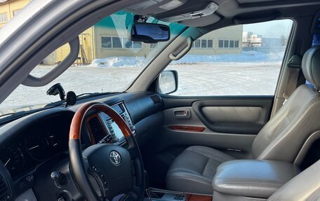 Toyota Land Cruiser 100 рестайлинг 2, 2007 год, 3 000 000 рублей, 15 фотография