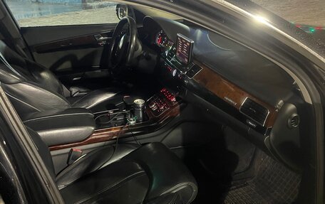 Audi A8, 2011 год, 1 300 000 рублей, 5 фотография