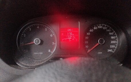 Volkswagen Polo VI (EU Market), 2011 год, 500 000 рублей, 9 фотография