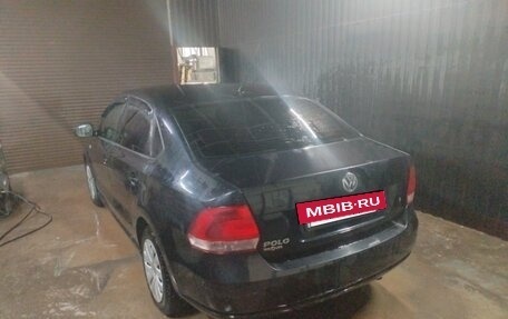 Volkswagen Polo VI (EU Market), 2011 год, 500 000 рублей, 3 фотография