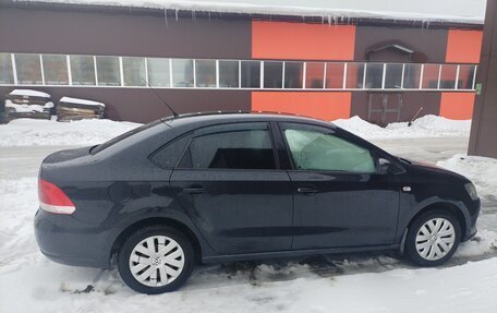 Volkswagen Polo VI (EU Market), 2011 год, 500 000 рублей, 15 фотография