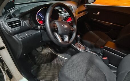 KIA Rio III рестайлинг, 2013 год, 810 000 рублей, 9 фотография