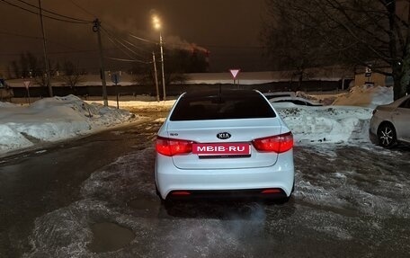 KIA Rio III рестайлинг, 2013 год, 810 000 рублей, 4 фотография