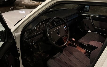 Mercedes-Benz W124, 1987 год, 350 000 рублей, 7 фотография