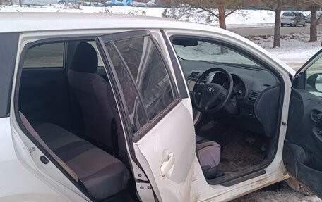 Toyota Corolla, 2010 год, 900 000 рублей, 15 фотография