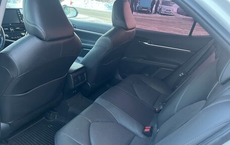 Toyota Camry, 2021 год, 3 750 000 рублей, 11 фотография