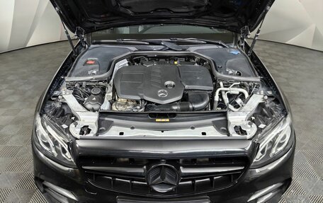 Mercedes-Benz E-Класс, 2019 год, 2 695 150 рублей, 9 фотография