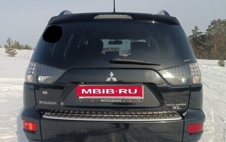 Mitsubishi Outlander III рестайлинг 3, 2010 год, 1 200 000 рублей, 5 фотография