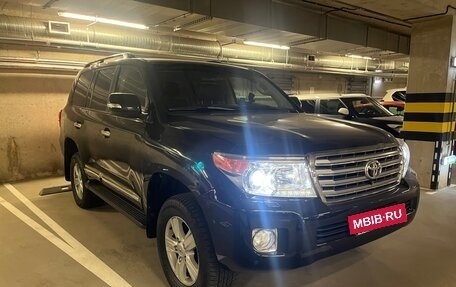 Toyota Land Cruiser 200, 2012 год, 4 500 000 рублей, 2 фотография