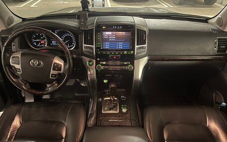 Toyota Land Cruiser 200, 2012 год, 4 500 000 рублей, 9 фотография