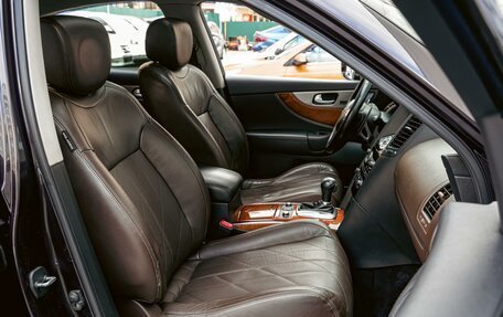 Infiniti QX70, 2014 год, 1 680 000 рублей, 8 фотография