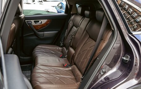 Infiniti QX70, 2014 год, 1 680 000 рублей, 9 фотография