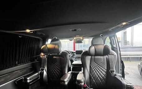 Mercedes-Benz V-Класс, 2019 год, 7 800 000 рублей, 2 фотография