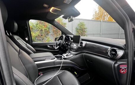 Mercedes-Benz V-Класс, 2019 год, 7 800 000 рублей, 5 фотография